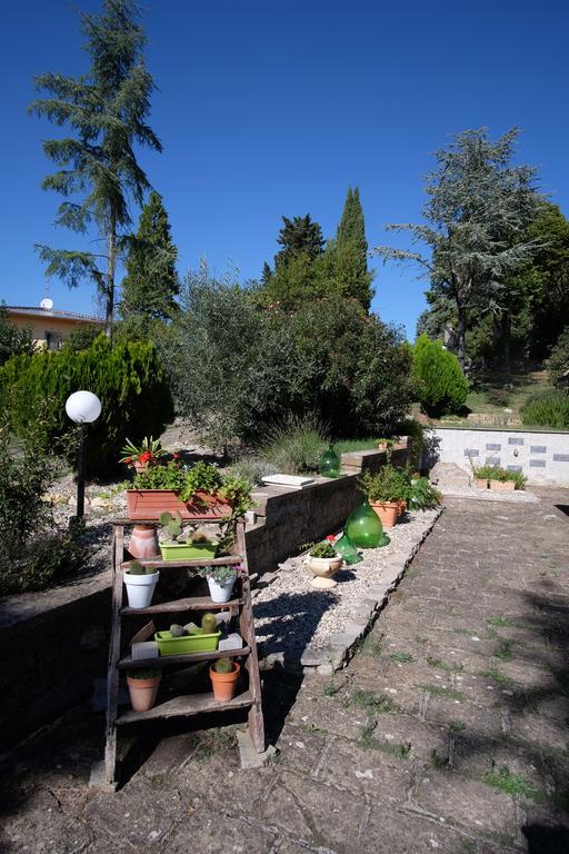 Bed And Breakfast Romantica Evasione Sutri Εξωτερικό φωτογραφία