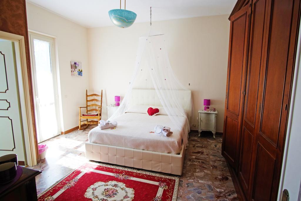 Bed And Breakfast Romantica Evasione Sutri Εξωτερικό φωτογραφία