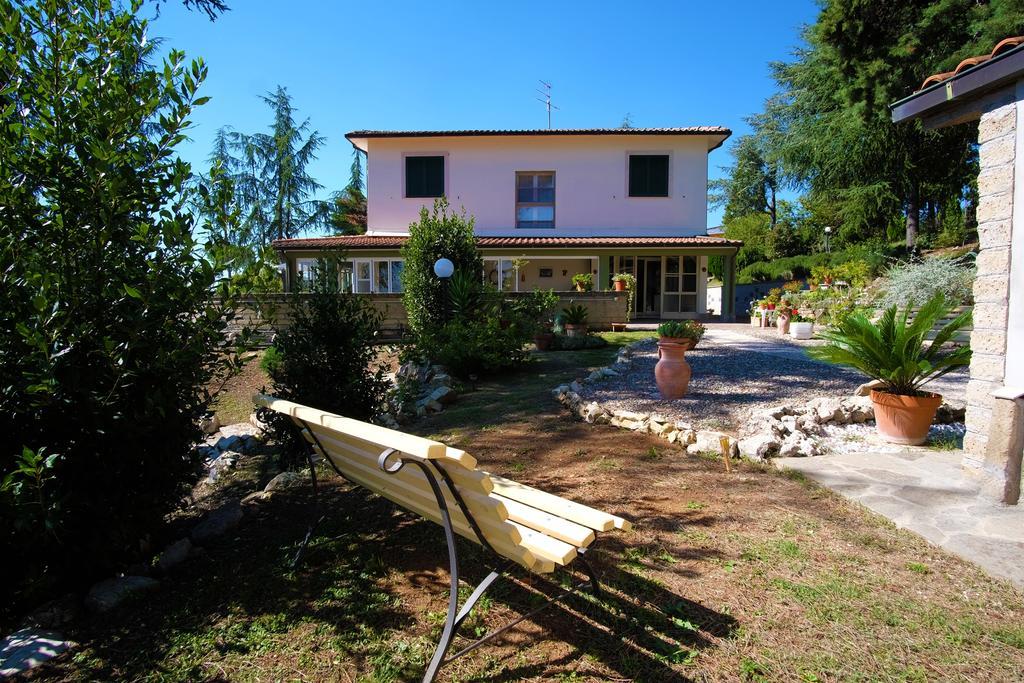 Bed And Breakfast Romantica Evasione Sutri Εξωτερικό φωτογραφία